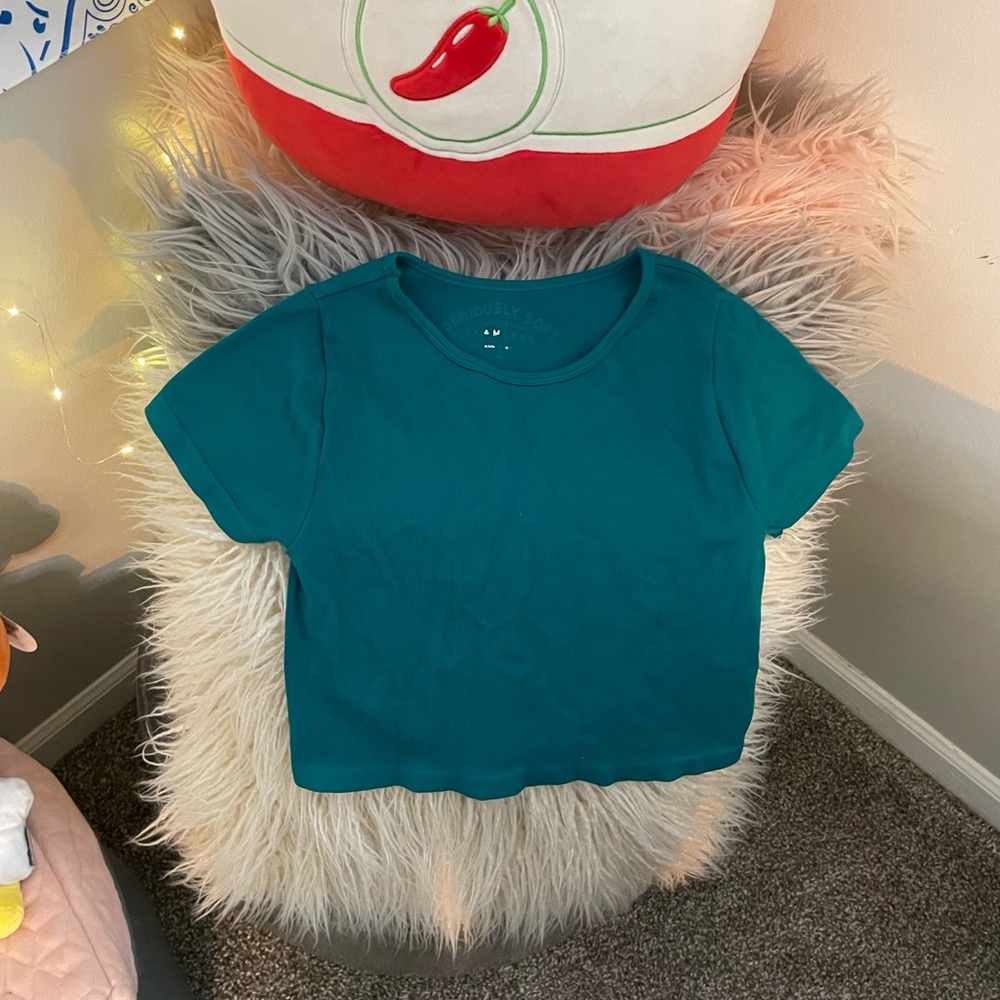 Cropped top